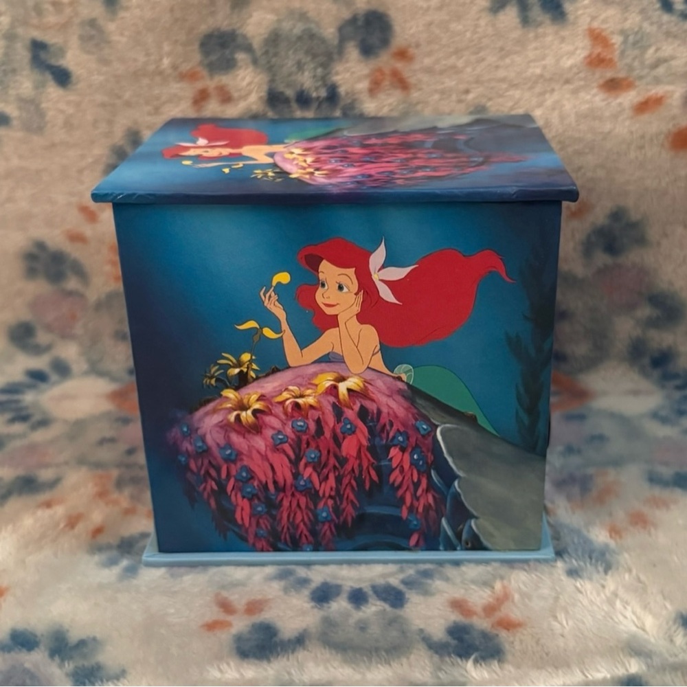 Disney The Little Mermaid 4x4x4 Jewelry Trinket Box Vintage - Picture 8 of 13